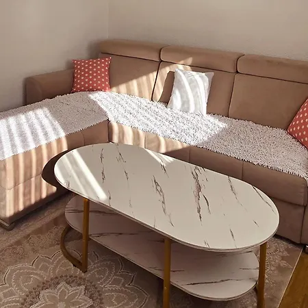 Dina's House Appartement *